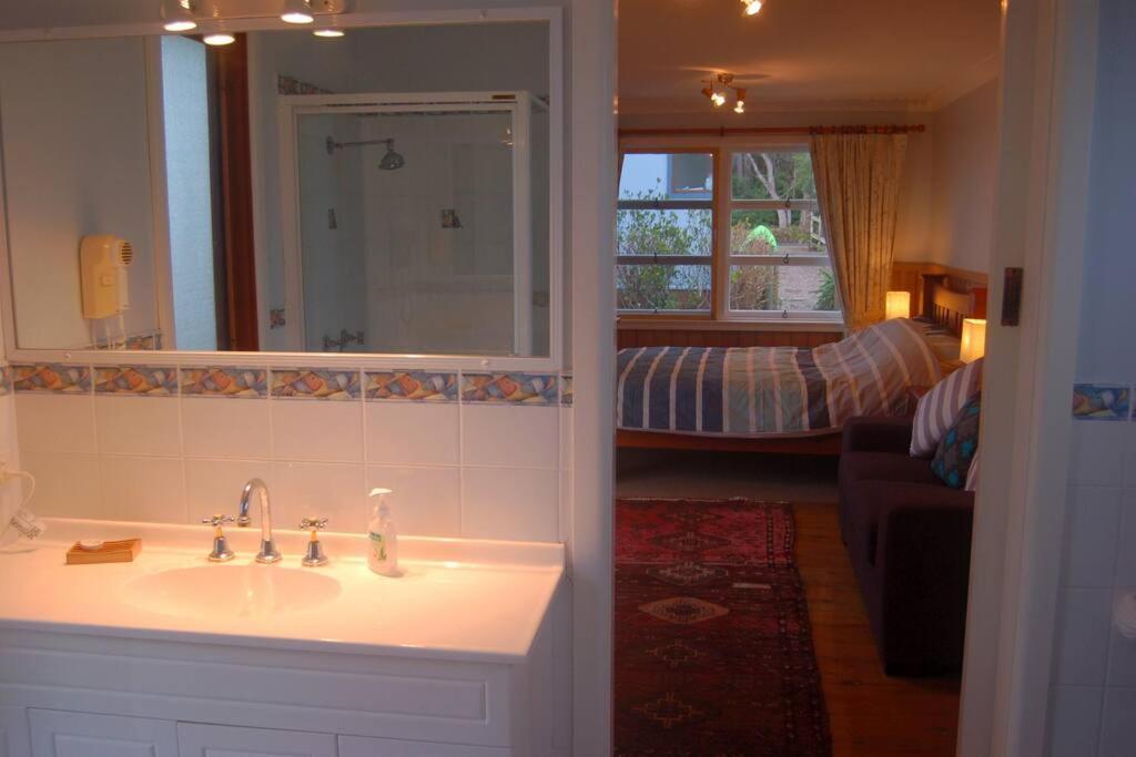 North Durras Beach Cottage Buitenkant foto